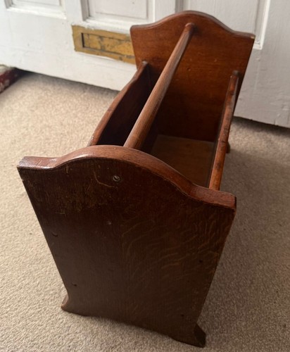 Vintage wooden magazine rack - wooden,
