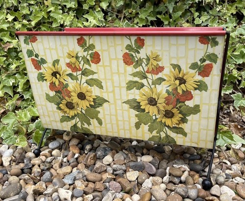 Magazine rack vintage - magazine, floral