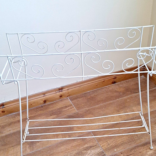 White metal freestanding - white,