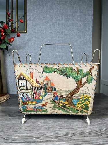 Vintage magazine rack - vintage,