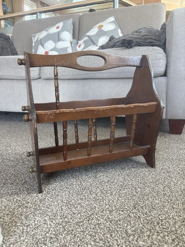 Canterbury style magazine rack - style,