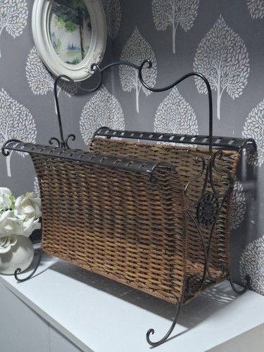 Retro magazine rack black - magazine,