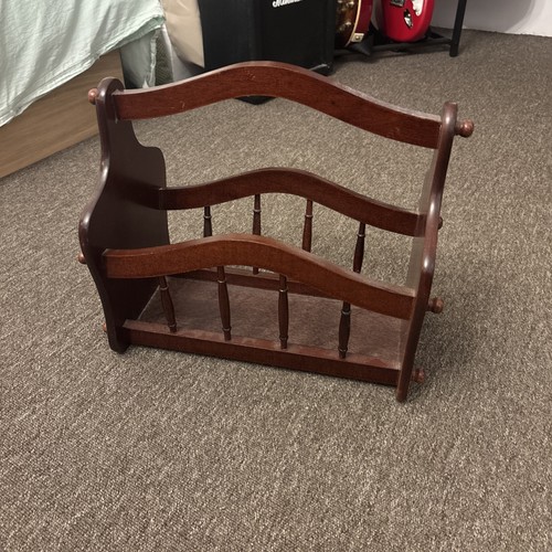 Mahogany colour vintage wooden - mahogany,