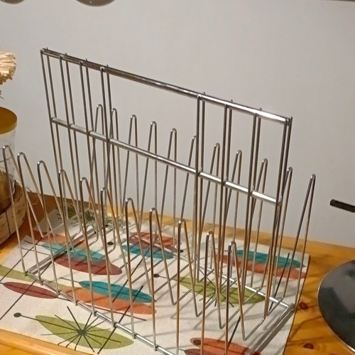 Metal magazine record rack - metal, magazine/