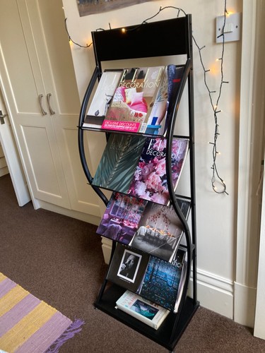 Magazine rack black - -, metal