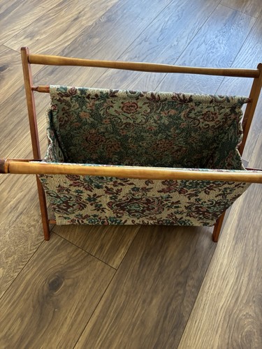 Vintage wooden magazine rack - wooden,